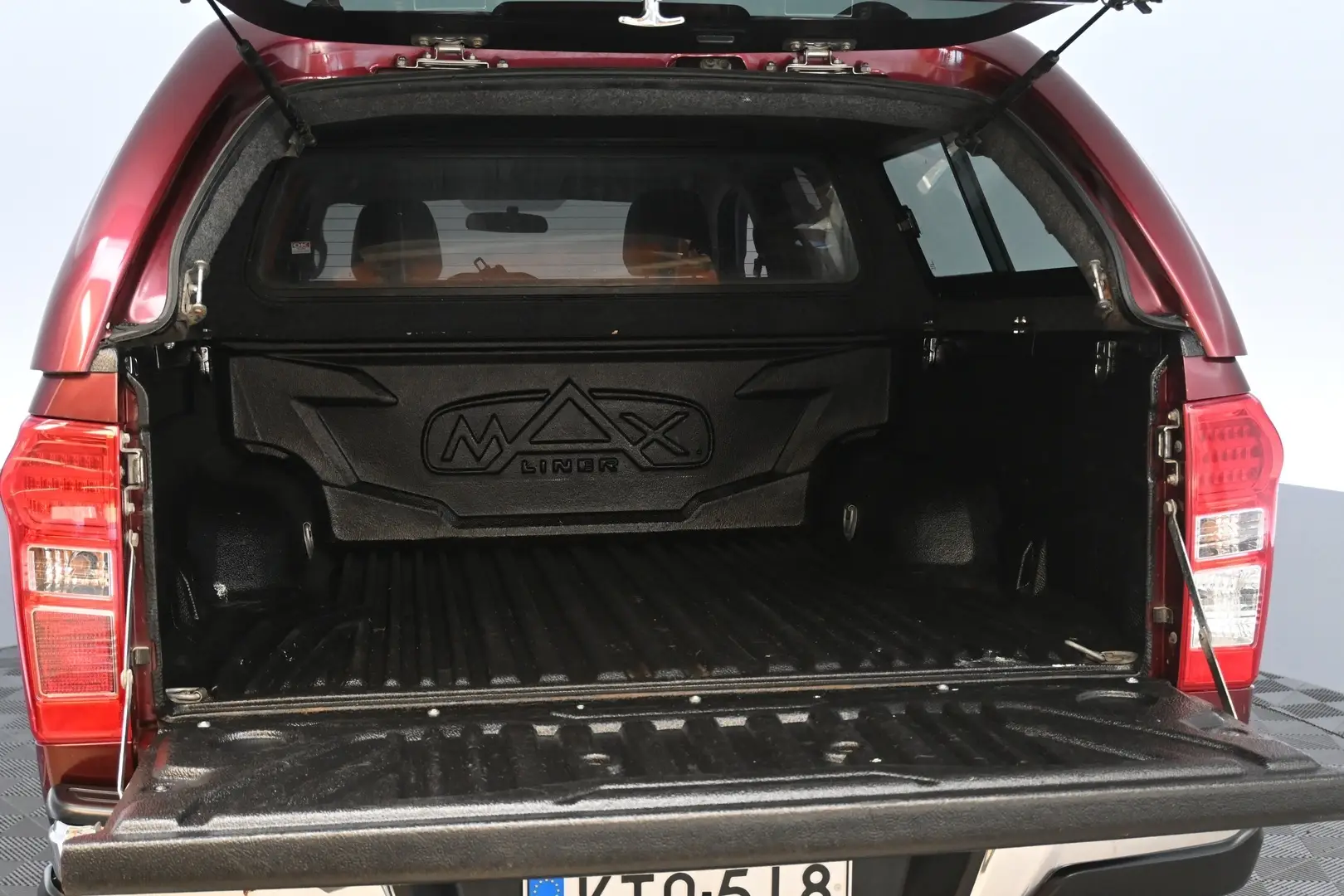 Car Image - 2HdUimkRputJ2xmVfpElsr