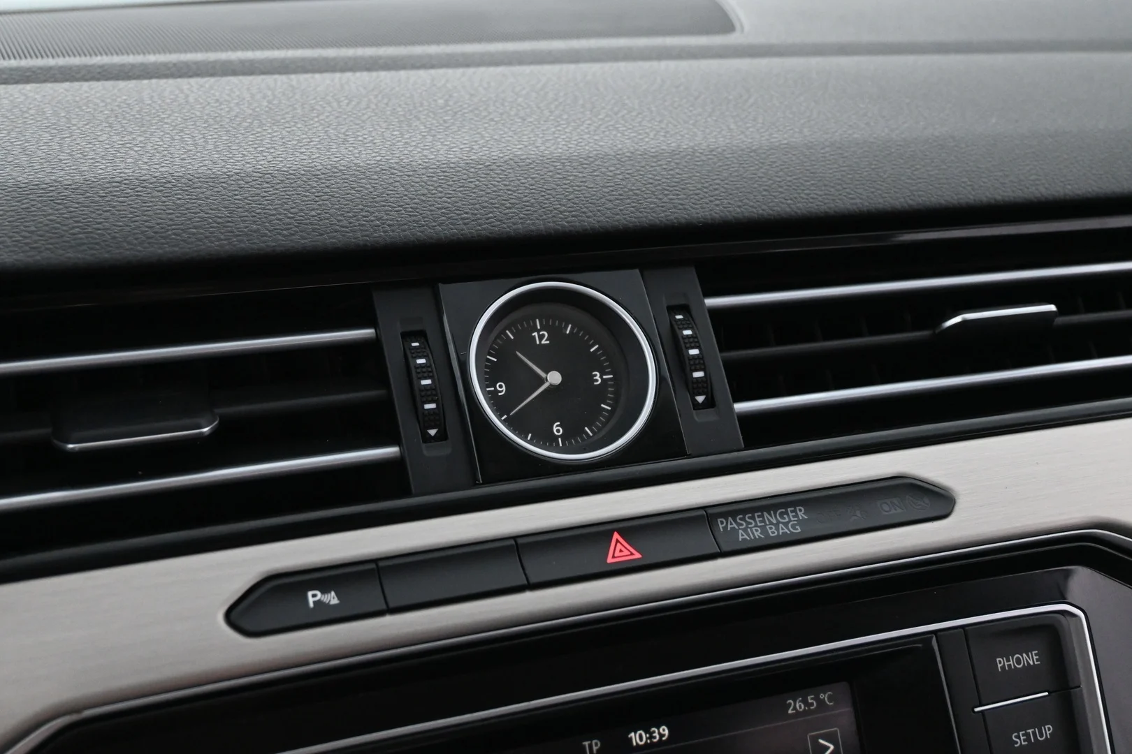 Car Image - 0nLHTrzqV1VfvZIhYKL4A