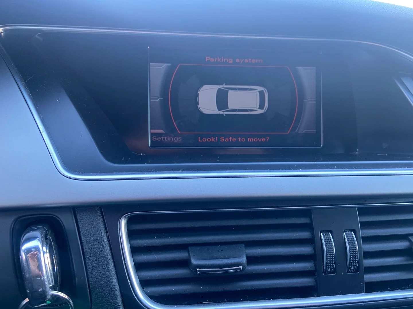 Car Image - 9SA9rkPoQHFGXSkUMl4uV