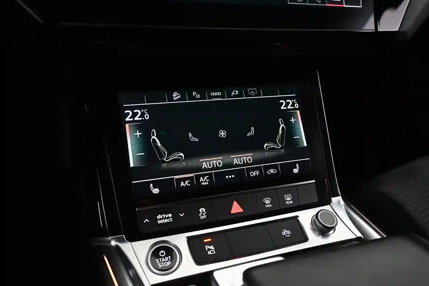 Car Image - qCFw3IG80JzlBlsNaRP2e