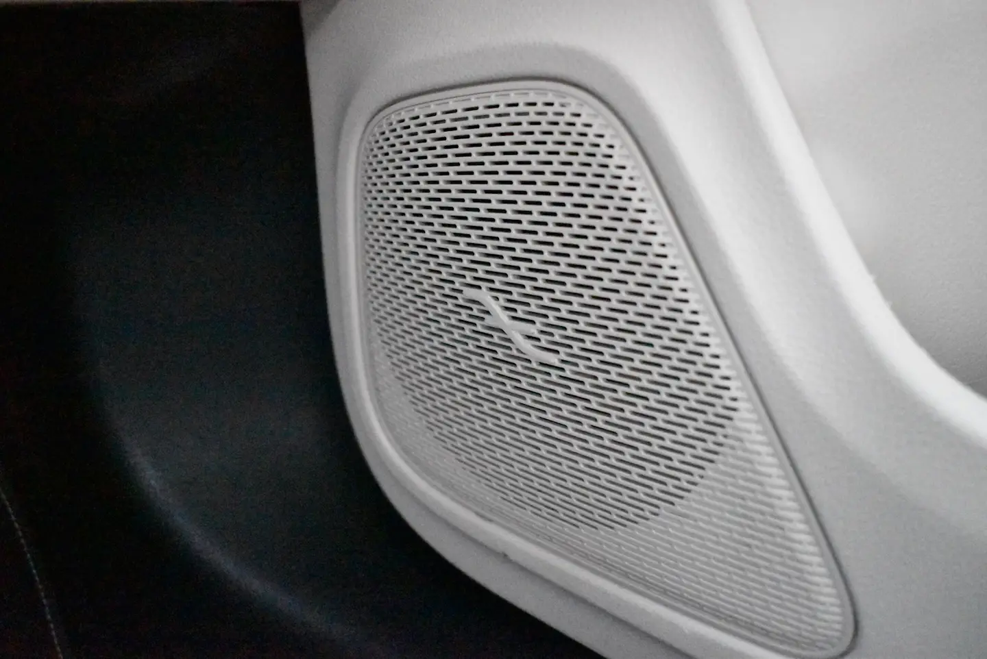 Car Image - KgfFSlIOkkcNvhXb7OA6c