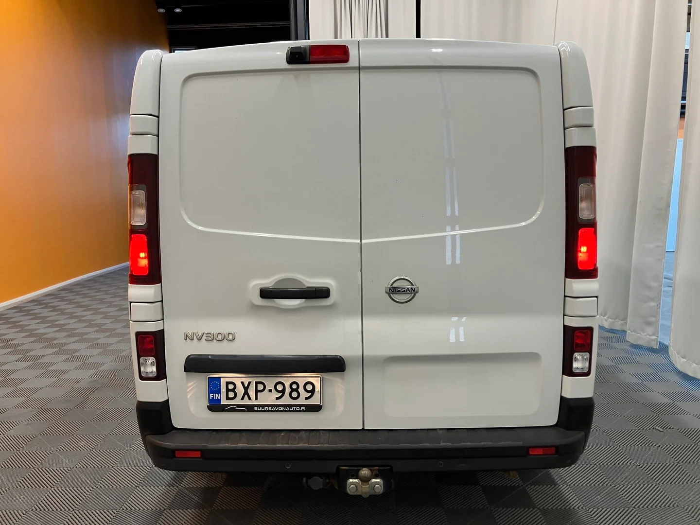 Car Image - 3AiBEV0etdjAxpLmngziBJ