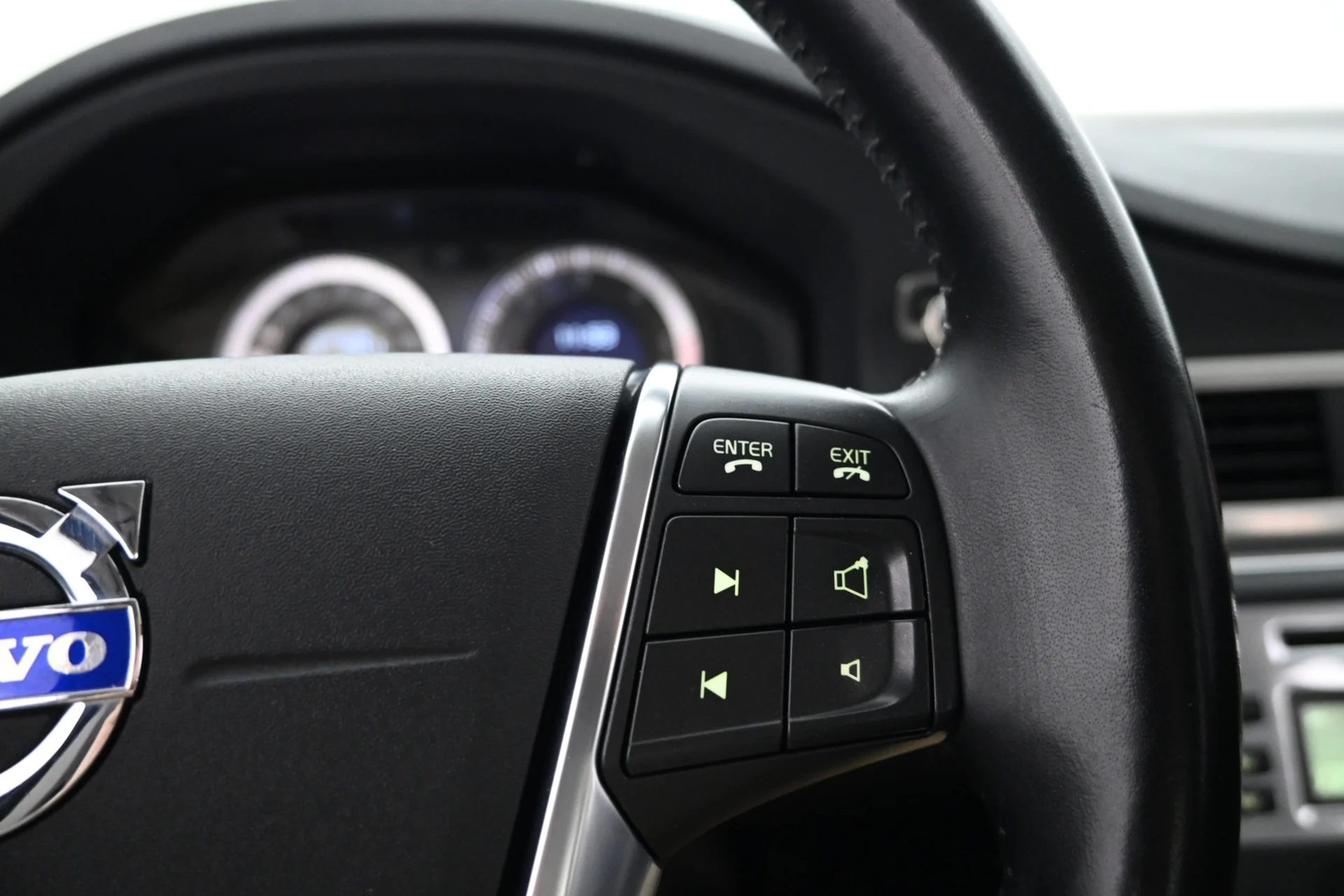 Car Image - 4nFgdzvwSioOooJYuk9nPu