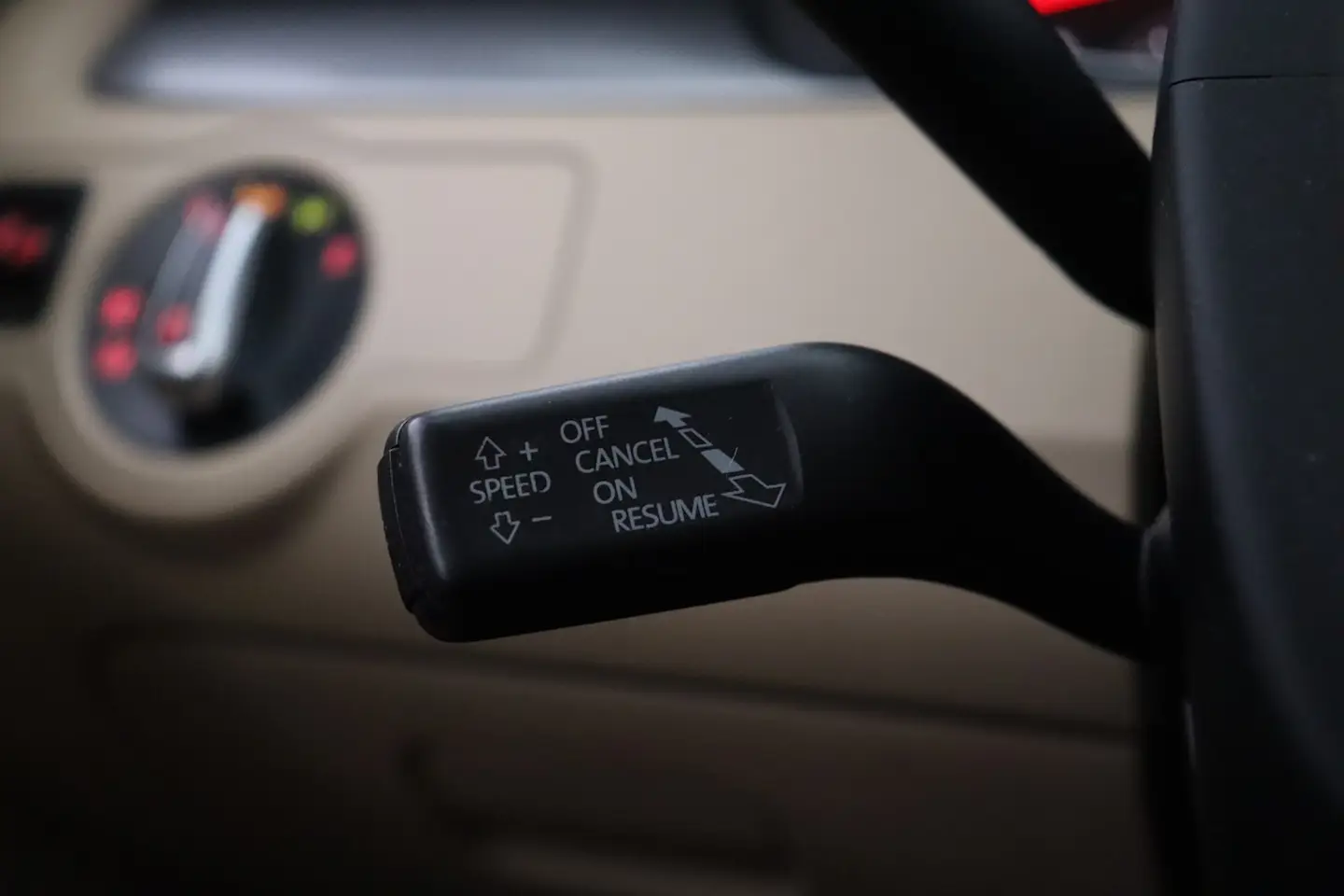 Car Image - 2y7KXgsQRm0F6IZpmLJhQK