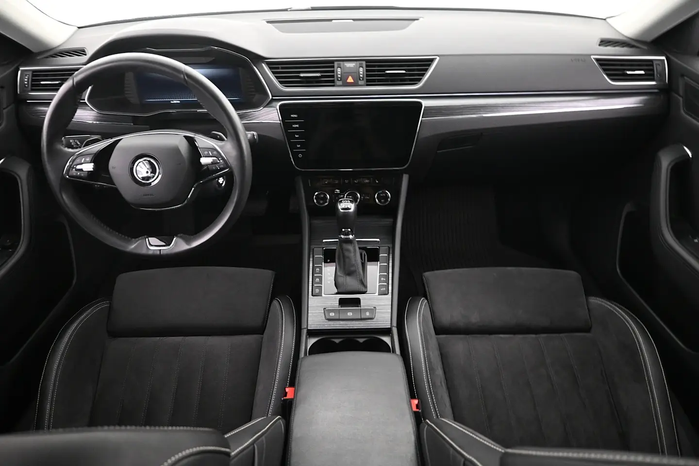 Car Image - 6q2Gvwu9dlnFDJctPHZM3K