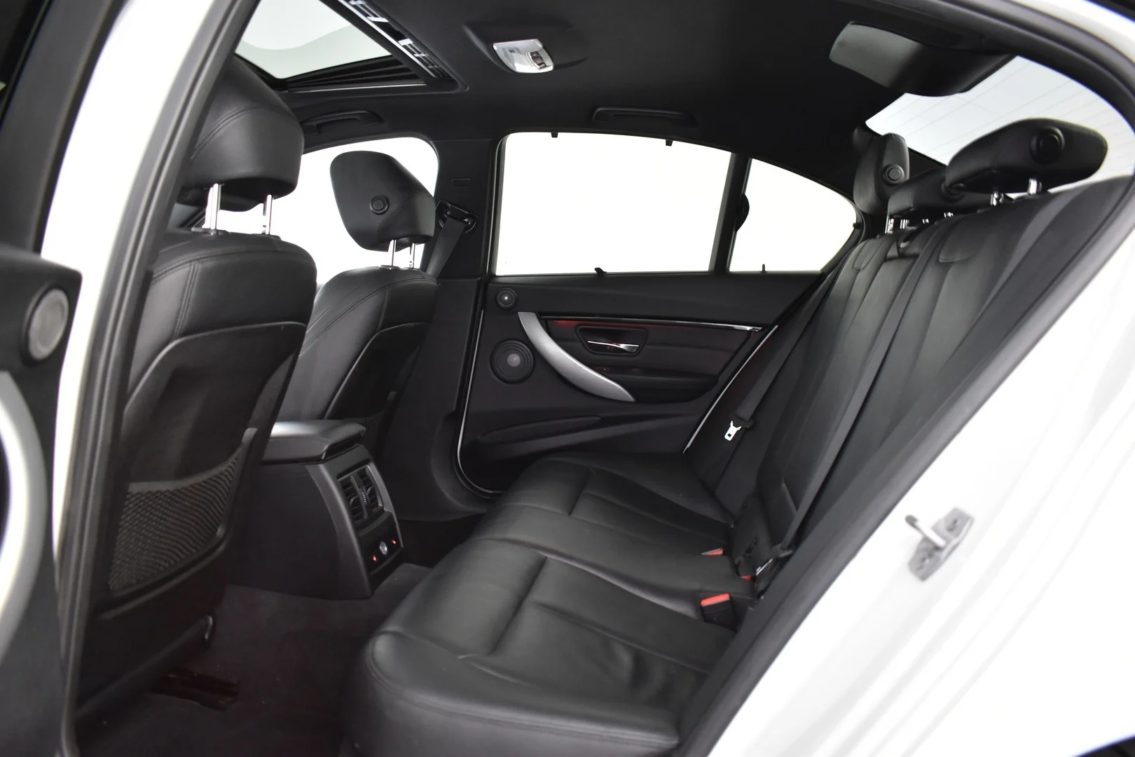 Car Image - 5TT6QbM6mIShtSFeP7IjMS