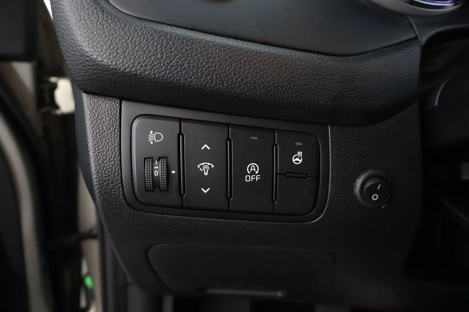 Car Image - AwDhMlsdk9SFzBPn3dLPM