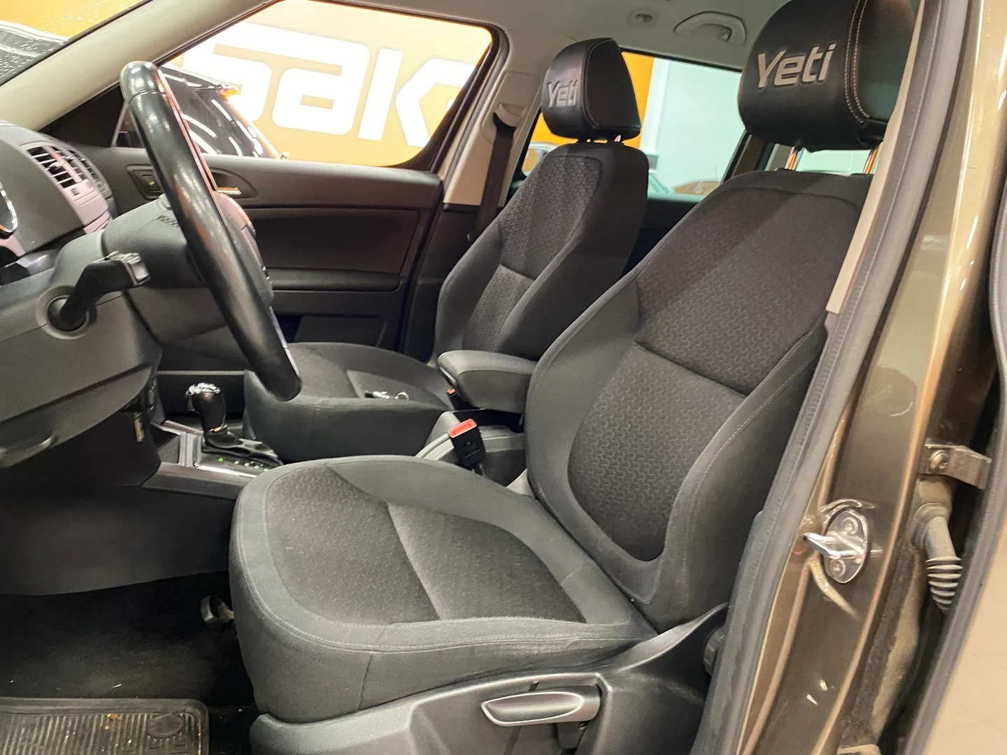 Car Image - 7kXpN9tcTs3b1Pj5ciKdVV