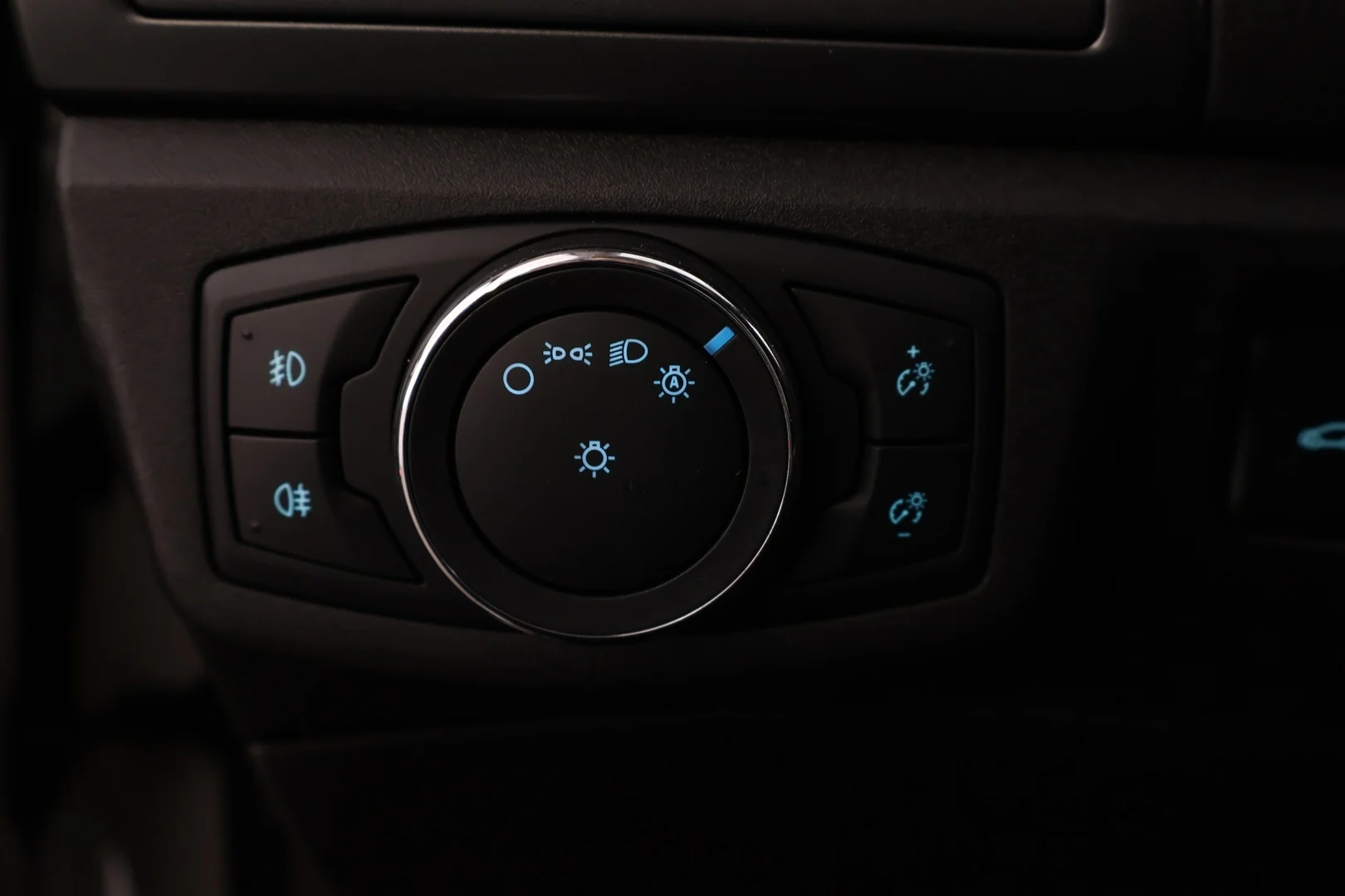 Car Image - 79u3WsASrFVPhsxDAAvxTt