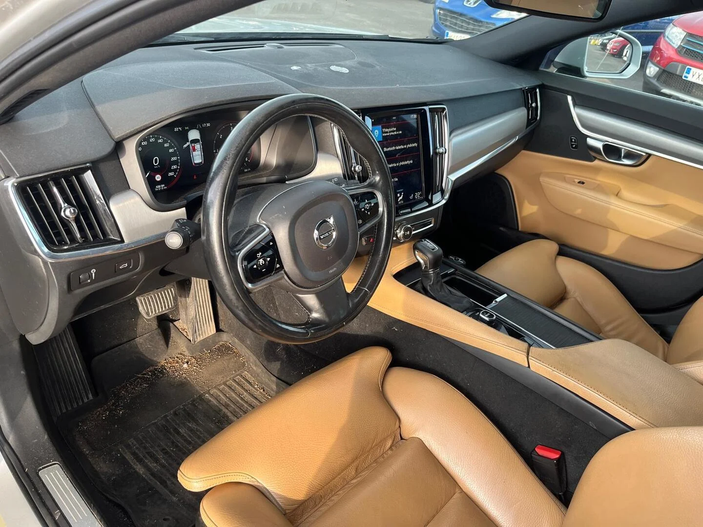 Car Image - 7kYJkLfVhvek1EYyTXOcve