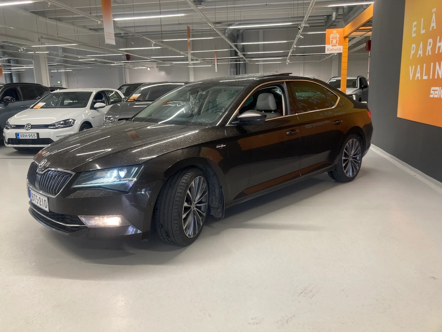 Car Image - 1l75ypJ2sTDjNmW8OpiQ5J