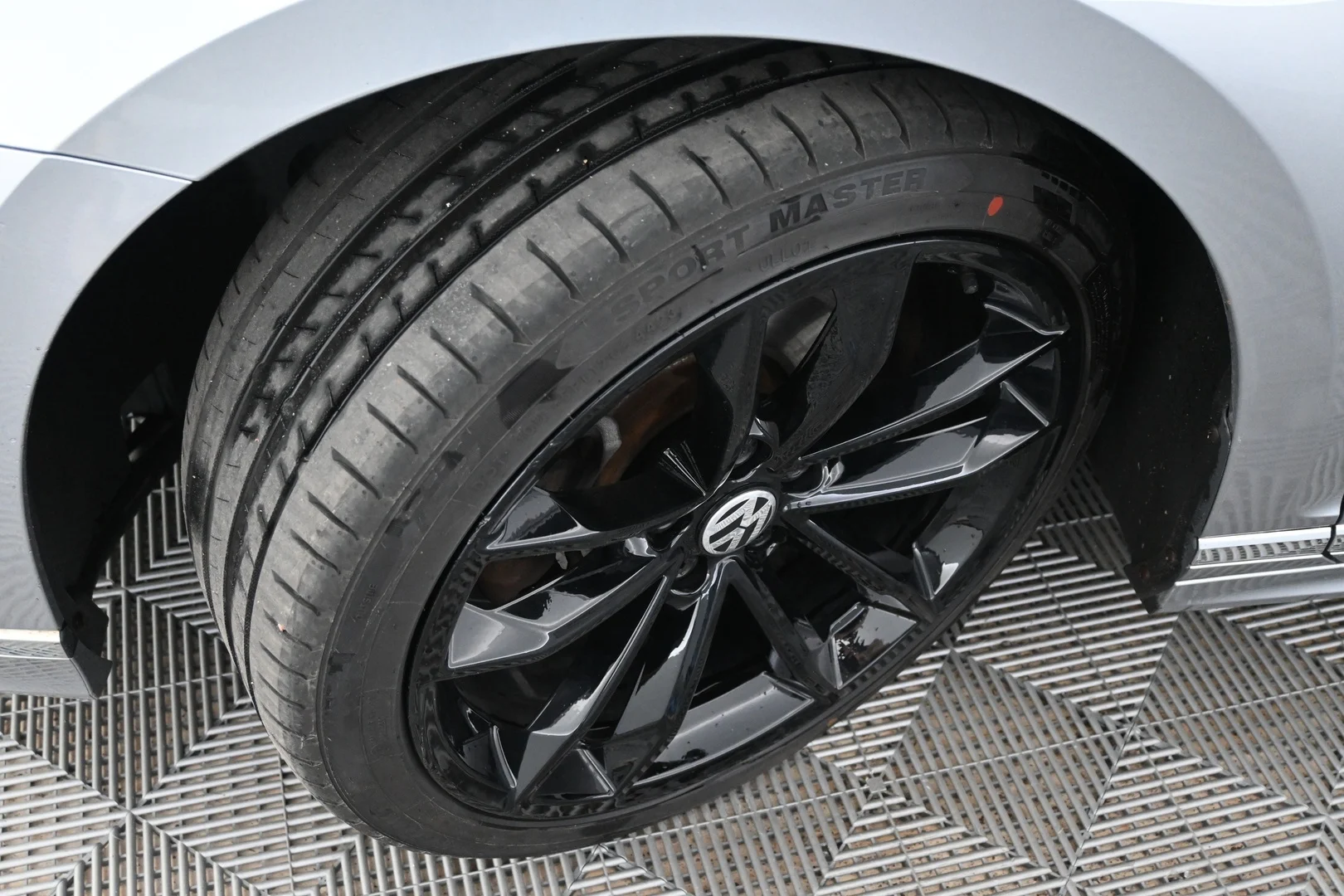 Car Image - 1K74P9rARST5OGzrW2bvxH