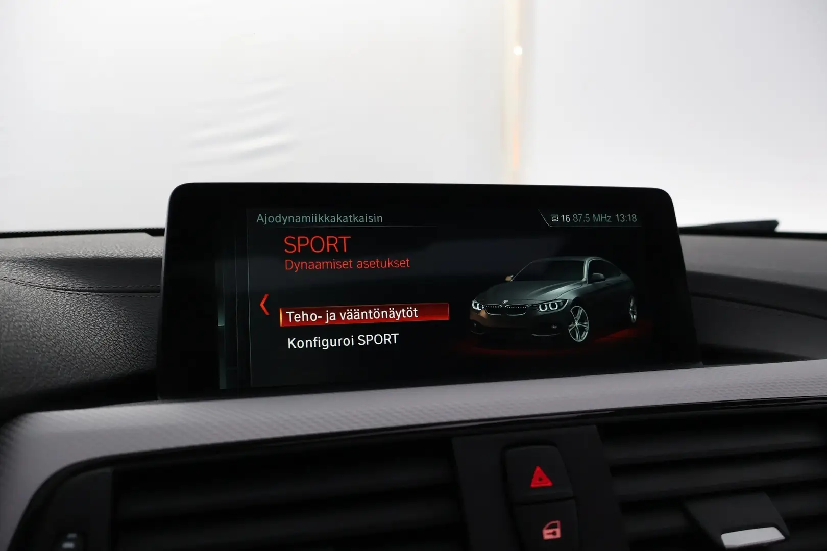 Car Image - 3AfkQxOG9drWKz7HgTwfMq