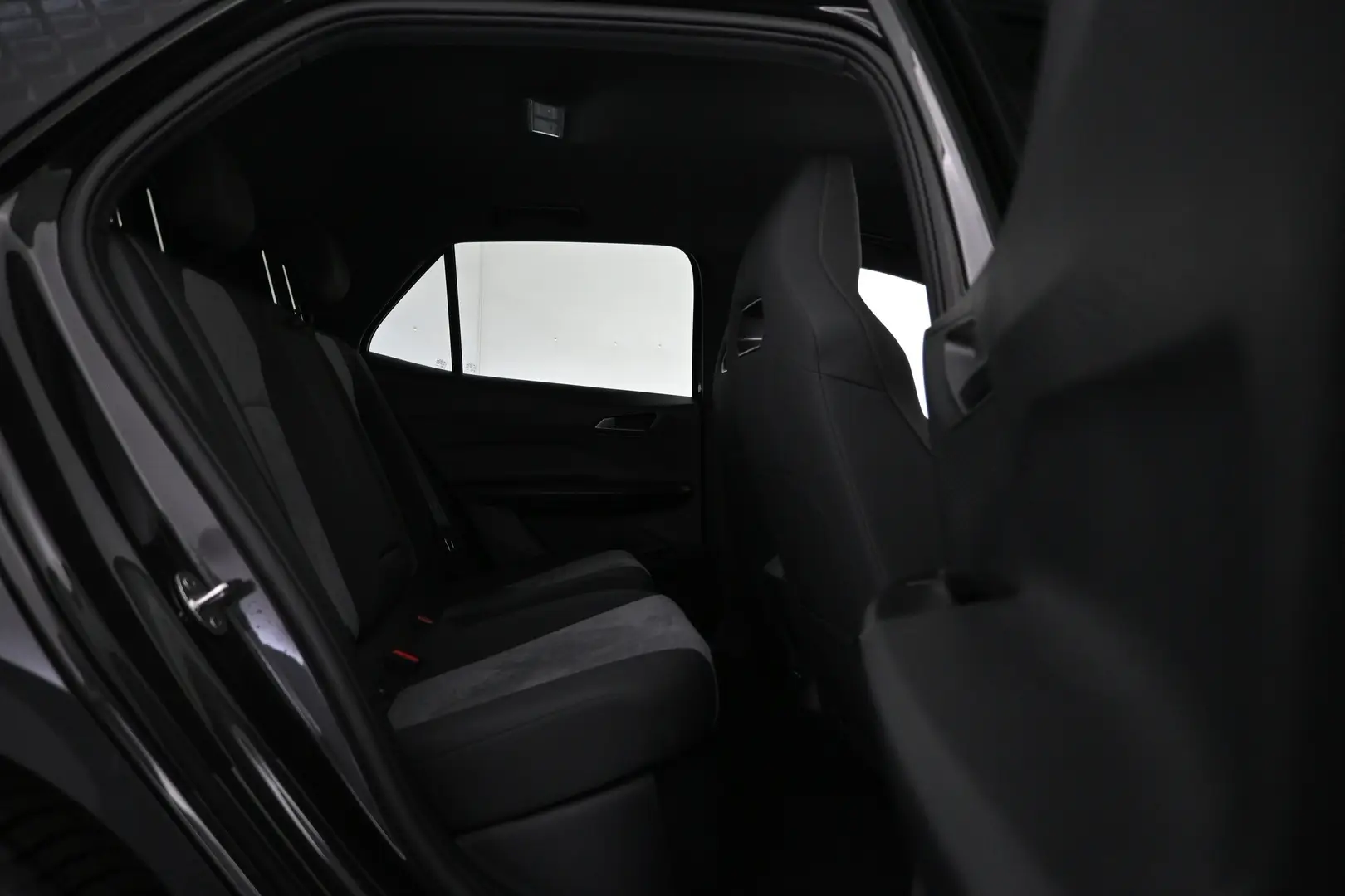 Car Image - 5dy28kcxGt8Z45UBjCKTSR