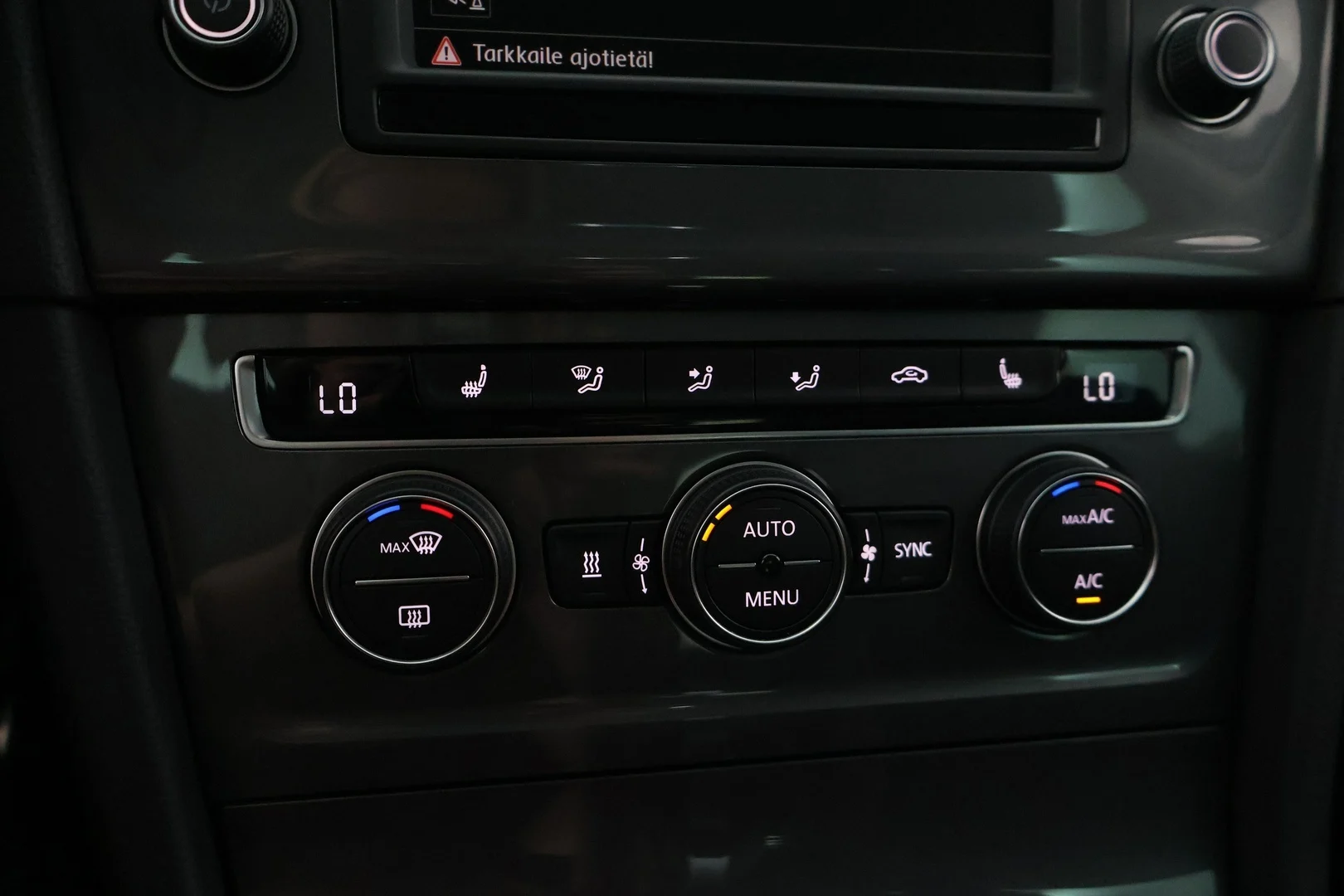 Car Image - 1cHYT8e6y5jBoSBAqwKiIF