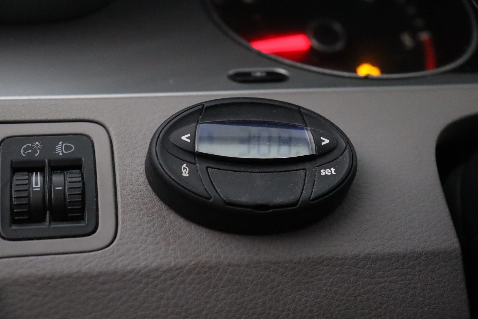 Car Image - 3U3AXnzPFuc1rB47JWTppj