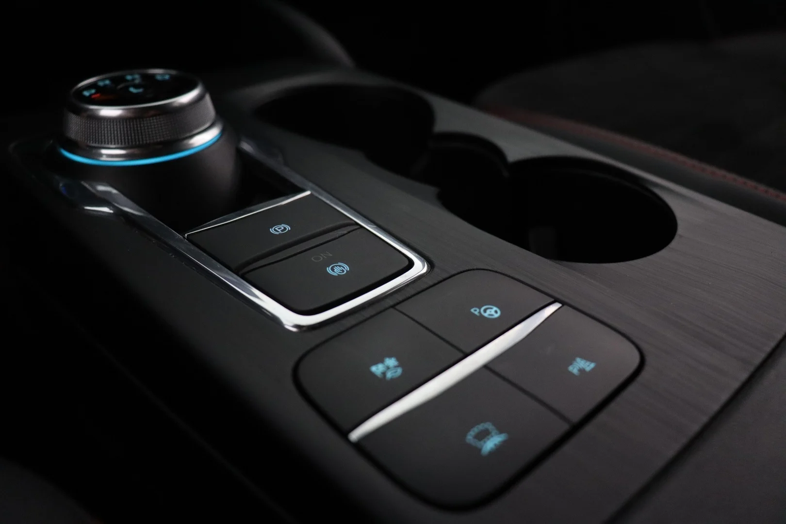 Car Image - h2IYc4uuIEYLQfaBLpssa