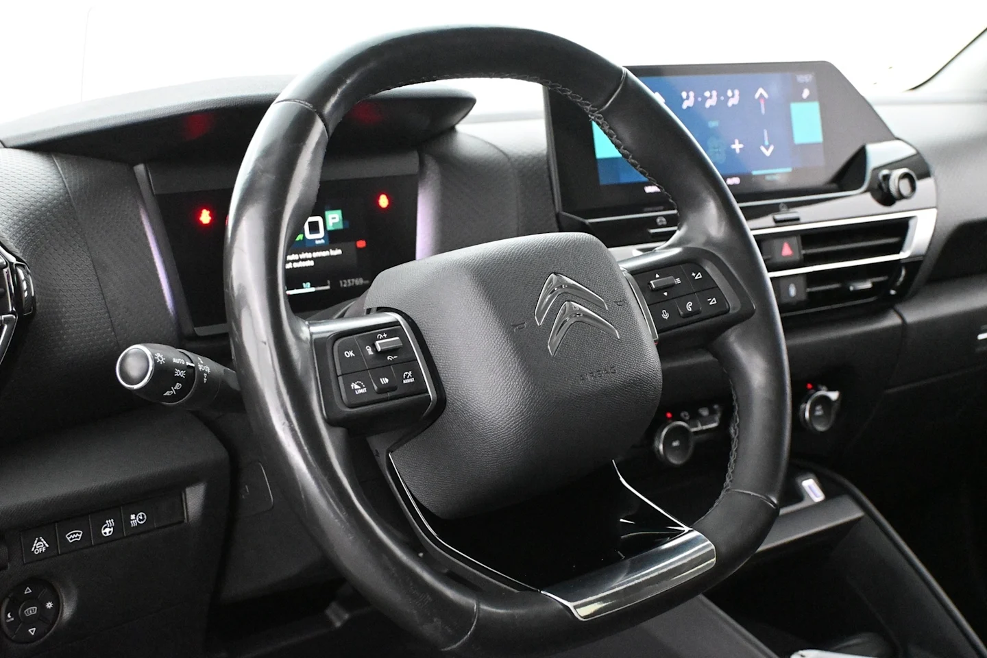 Car Image - 5OosvhAtcPq0XeeXTvP7HP