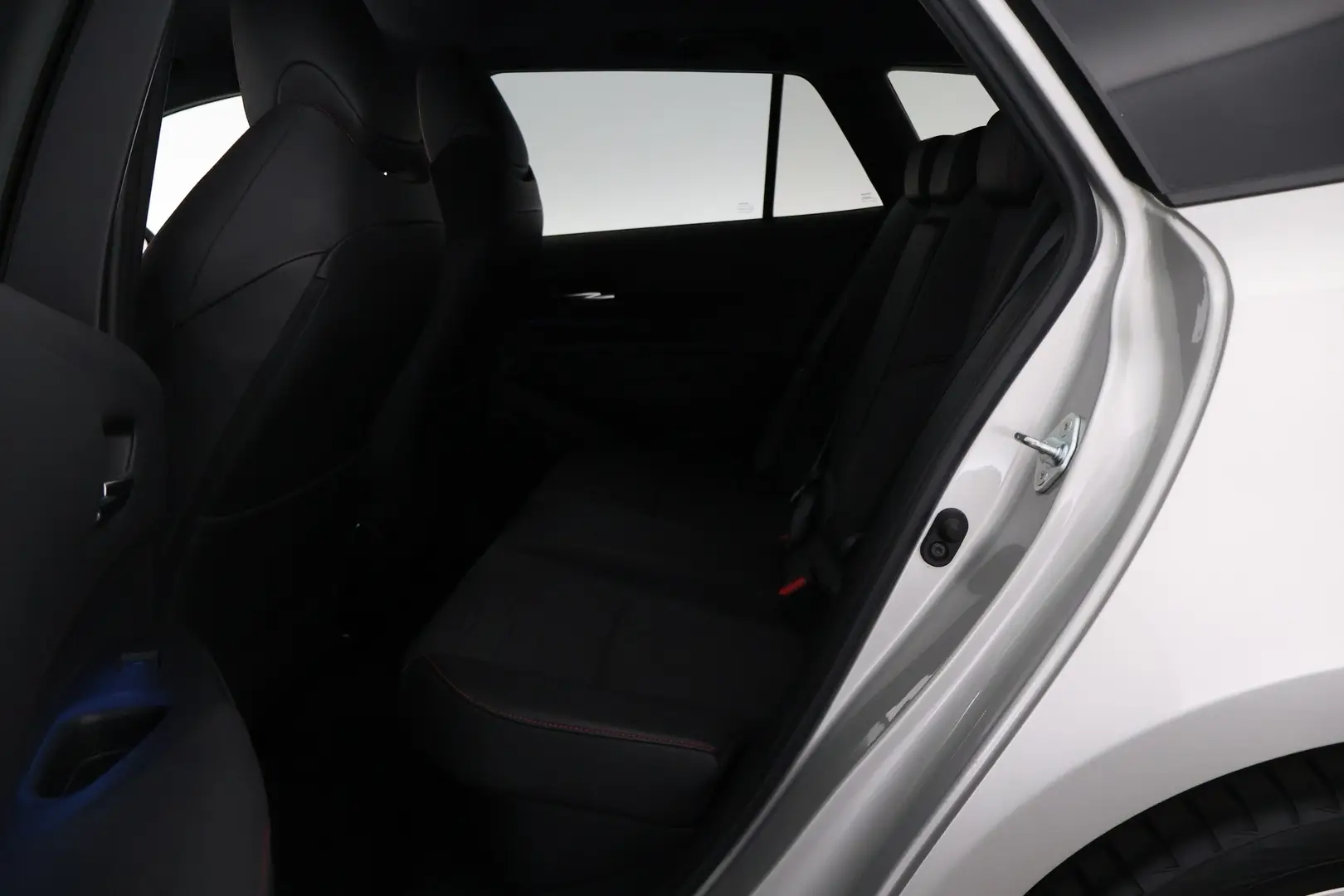 Car Image - 3qhy3S5HtXgDUJfvUgL5z3