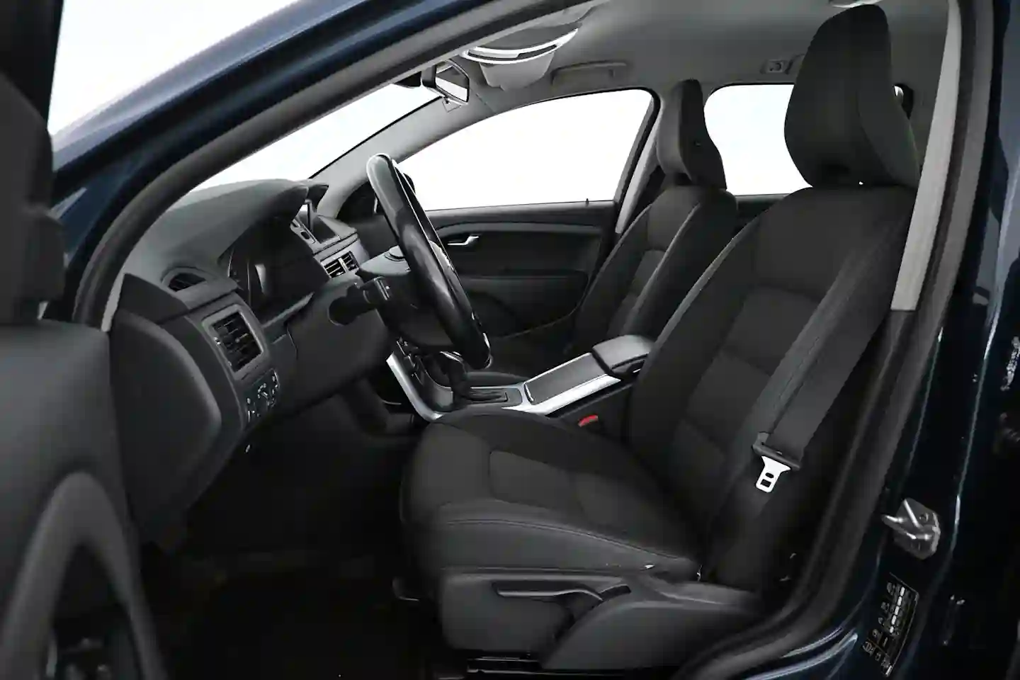 Car Image - 4V5BQhhqlZq6hvGB2rKl1I