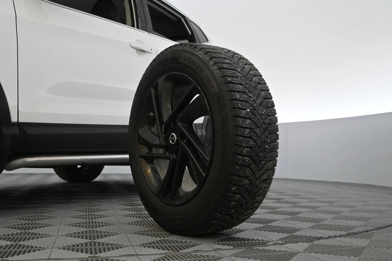 Car Image - 4CwTA3zAnnUBrB0lowBLsn