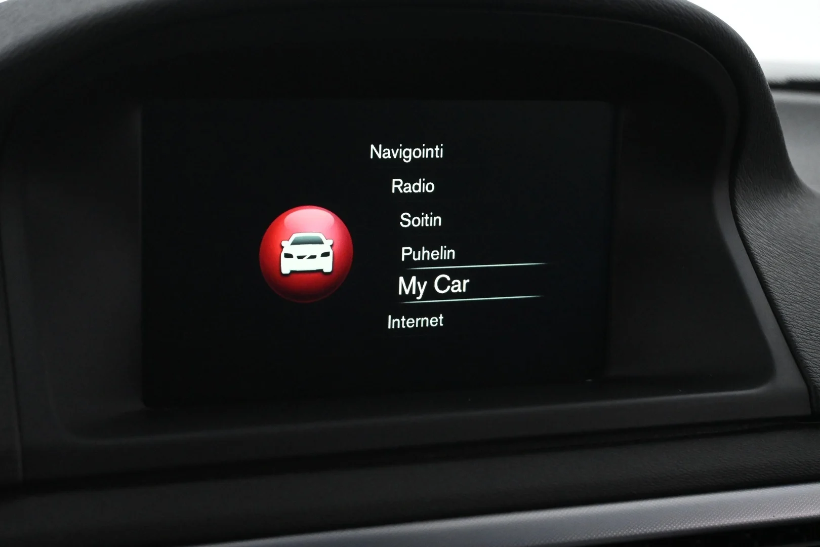 Car Image - LXFimpg26jtVZYLR9XgpQ