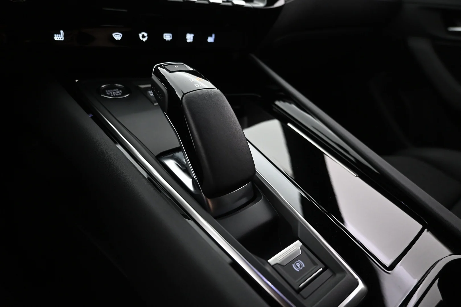 Car Image - 4DM4Eox0anCkDCPvehMQi3