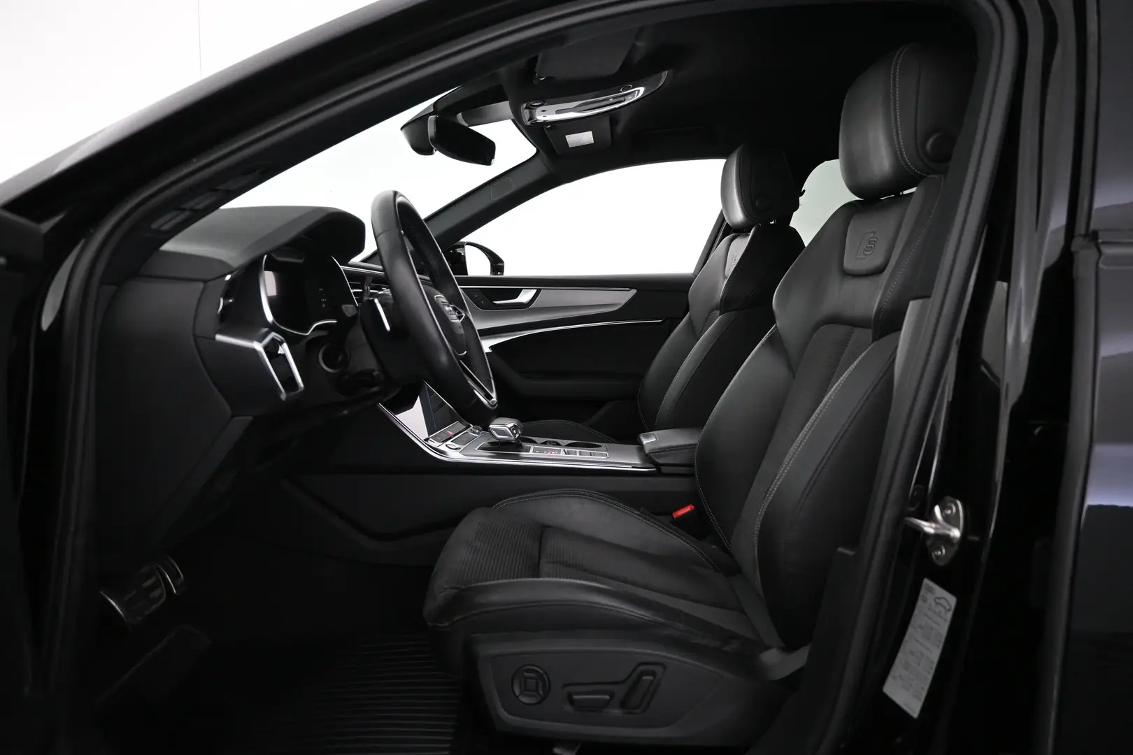 Car Image - 3p61YqqxrFykCHFbU9en6H