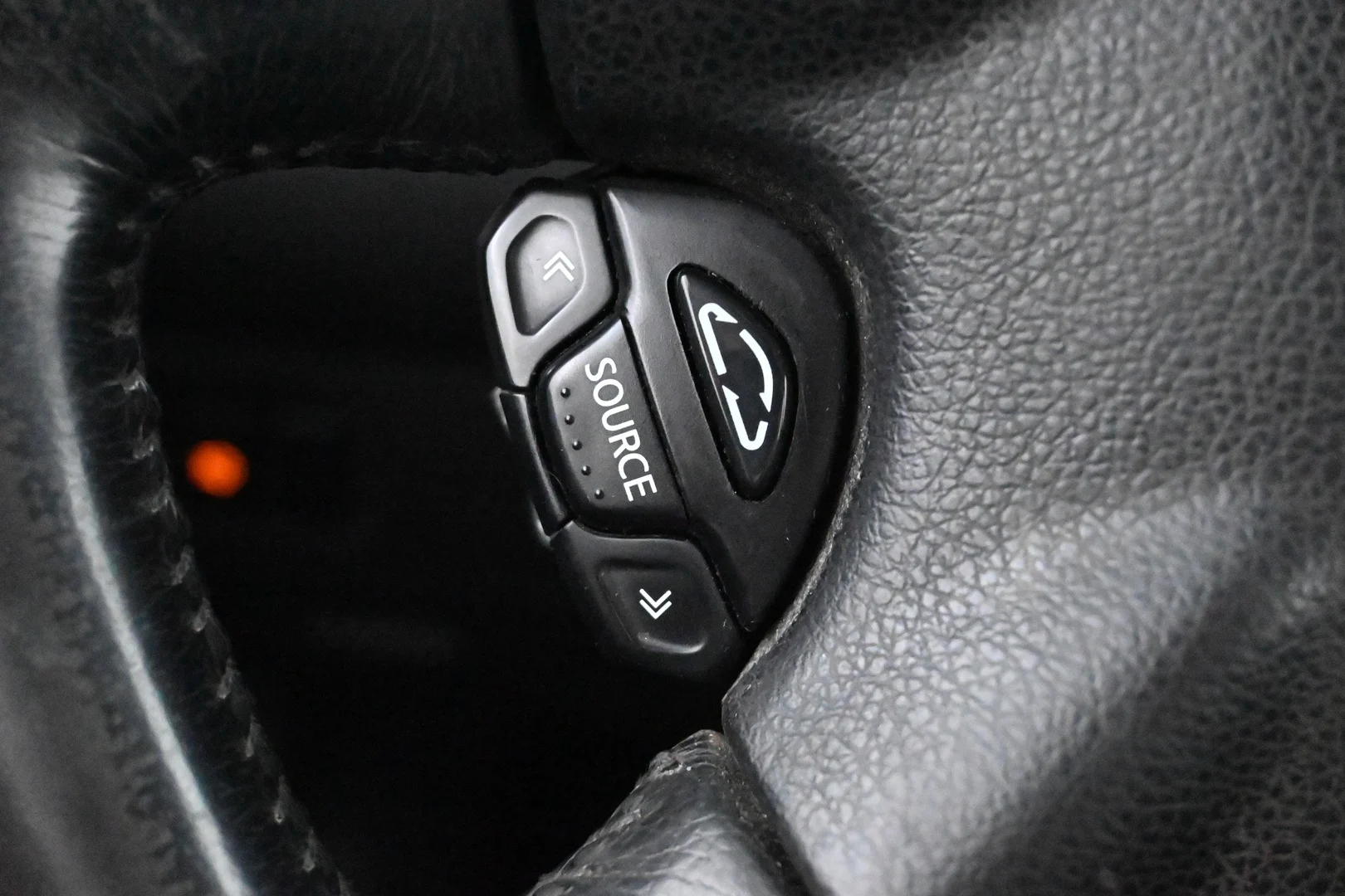 Car Image - 45JY8tqQpWcu3jvV06Rj65