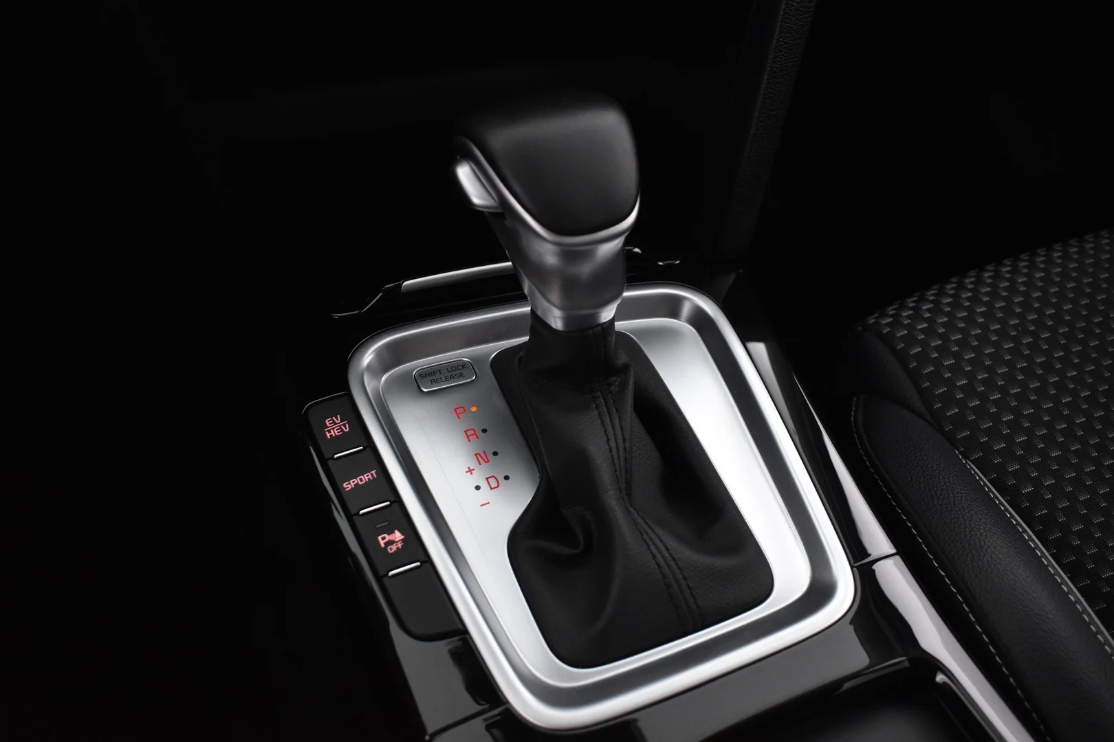 Car Image - RXkMcN43eHv9ebvTInWNL