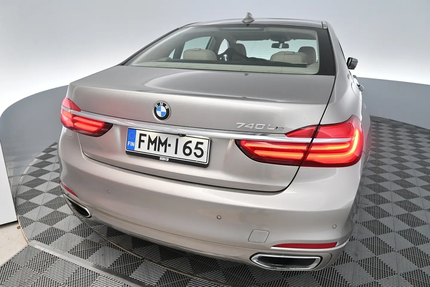 Car Image - 6uDH7wR1A9ap3JaIcrzhWQ