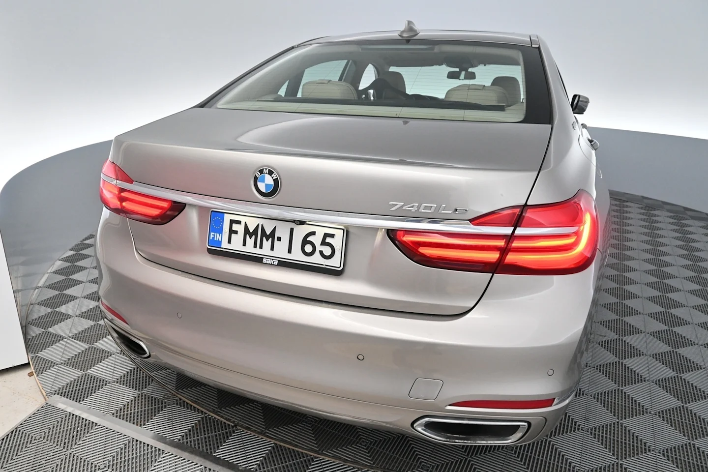 Car Image - 6uDH7wR1A9ap3JaIcrzhWQ
