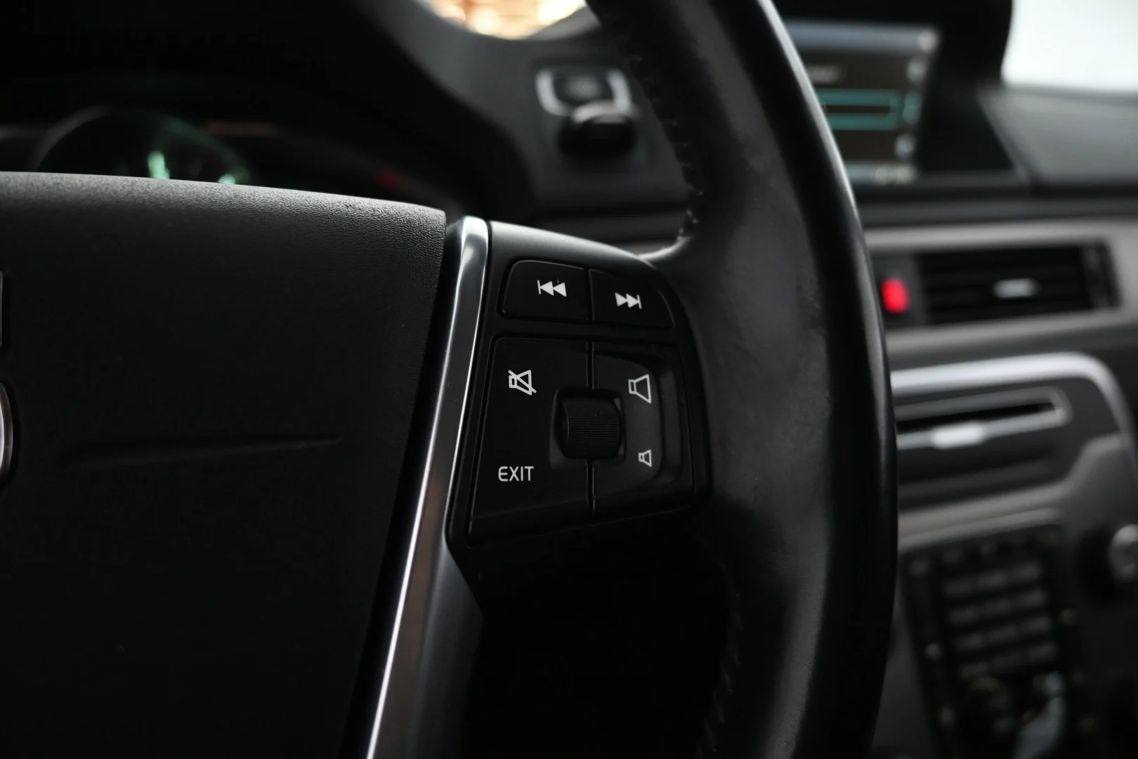 Car Image - 2wty61LaK5iT3cQszmatzf