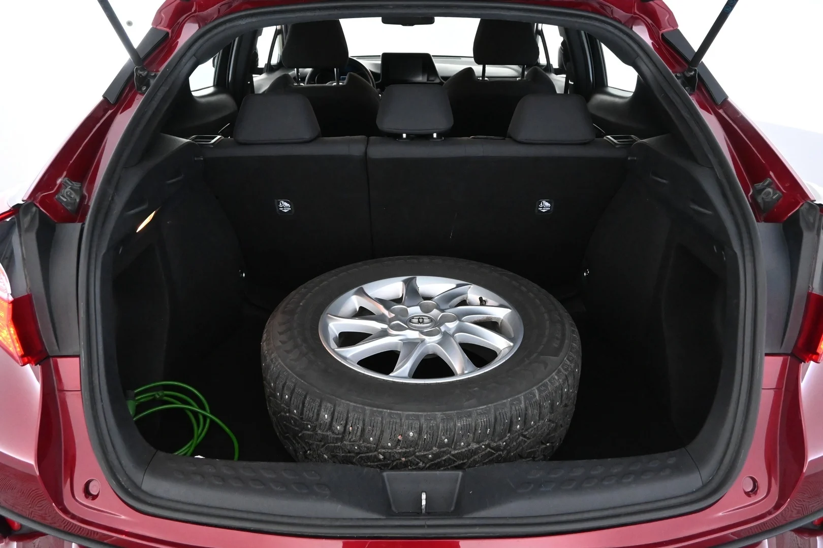 Car Image - 3tbxRSmZSfbk2UGlREO45p