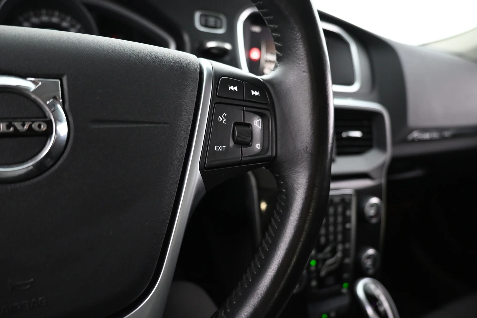 Car Image - 4vKvj6LlbZ8DlOZUPu7u0I