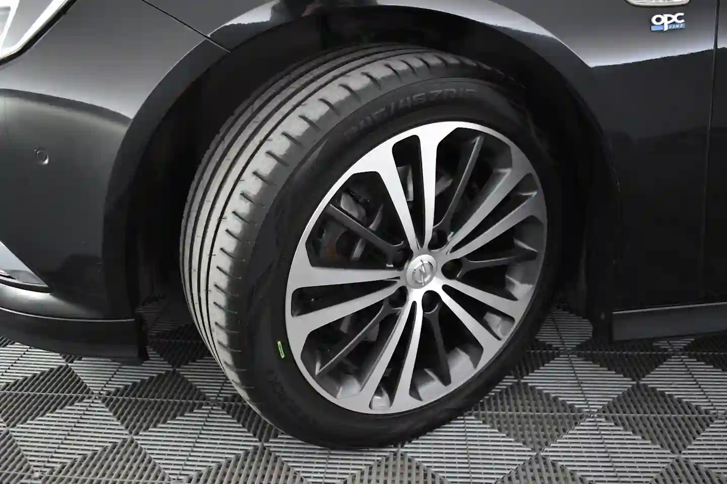 Car Image - 6vfpdD2hlSA2s9iim6d8al