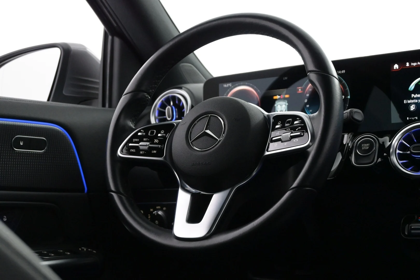 Car Image - Nsp7O28d1RxHsXoT4U8oh