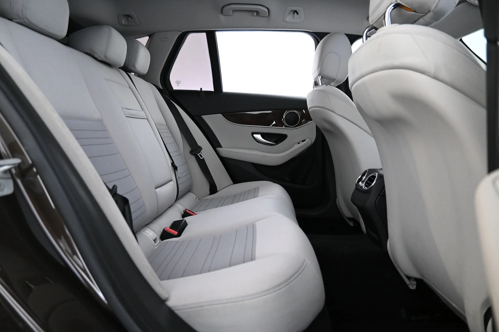 Car Image - 3aFC5xvNplkXSLxxISnTik