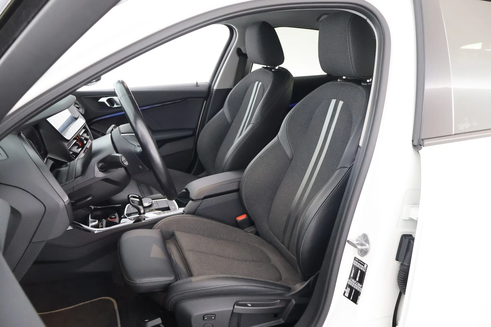 Car Image - 5gWdKoKcdhqhVOLw1d5yBi