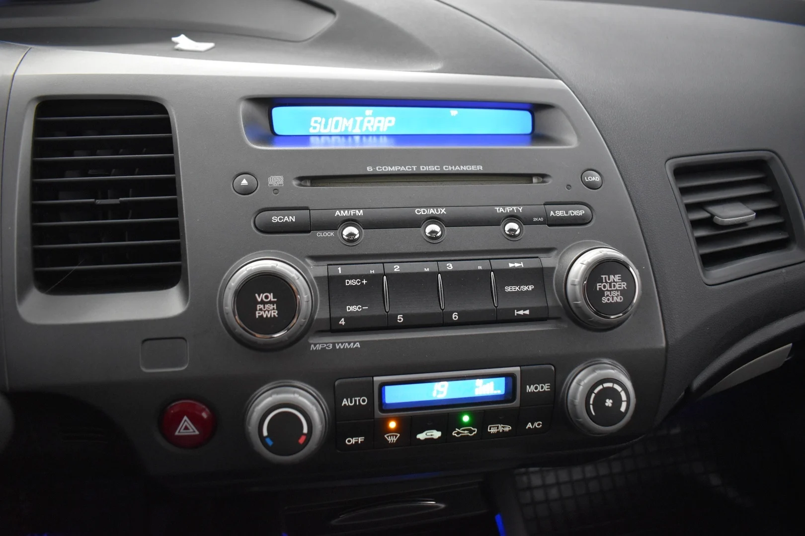 Car Image - 5Iw5MPhYbBECKZ3RhuJaq3