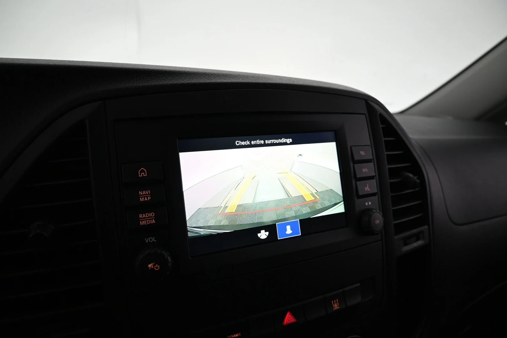 Car Image - 2XNOn2KBri4UKZchyCXeqI