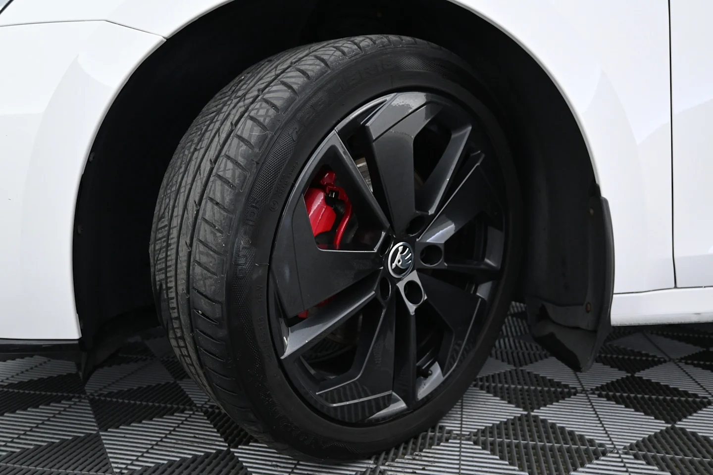 Car Image - 5XypquN9xnxV38KHJO4yuI