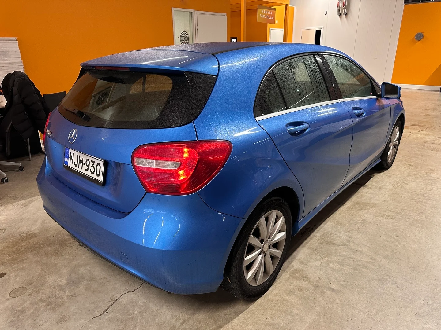 Car Image - 1sH0MueUEmSr3McGkK8VD2