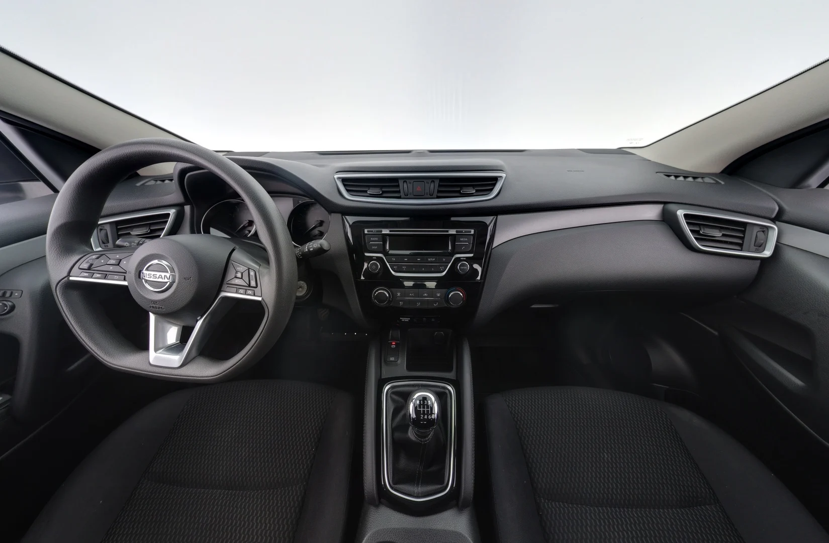 Car Image - 1Ic3qkkxBy25JEwvtmq1MR