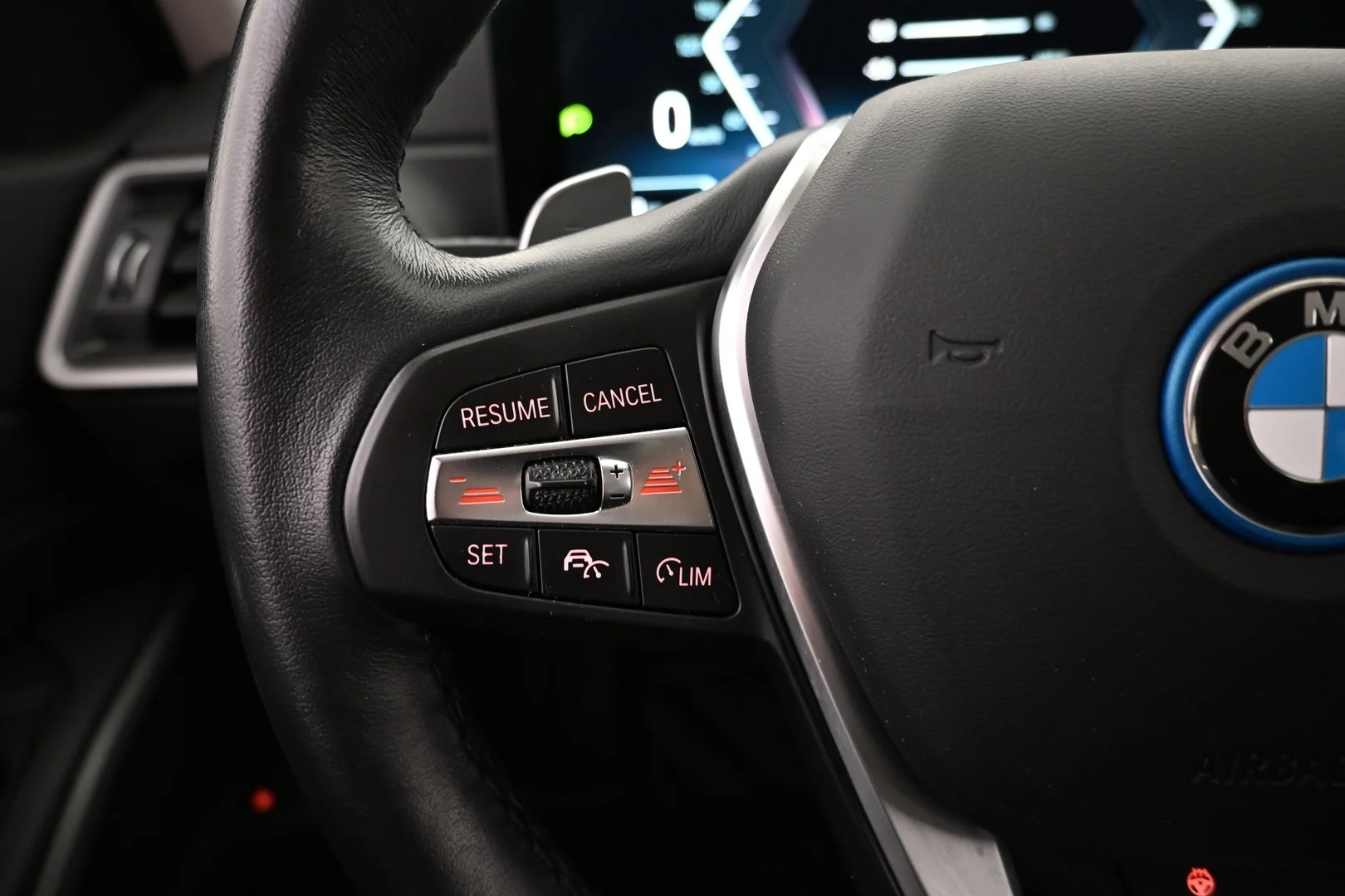 Car Image - qNxUTuagSGt0UBhXRnP6d