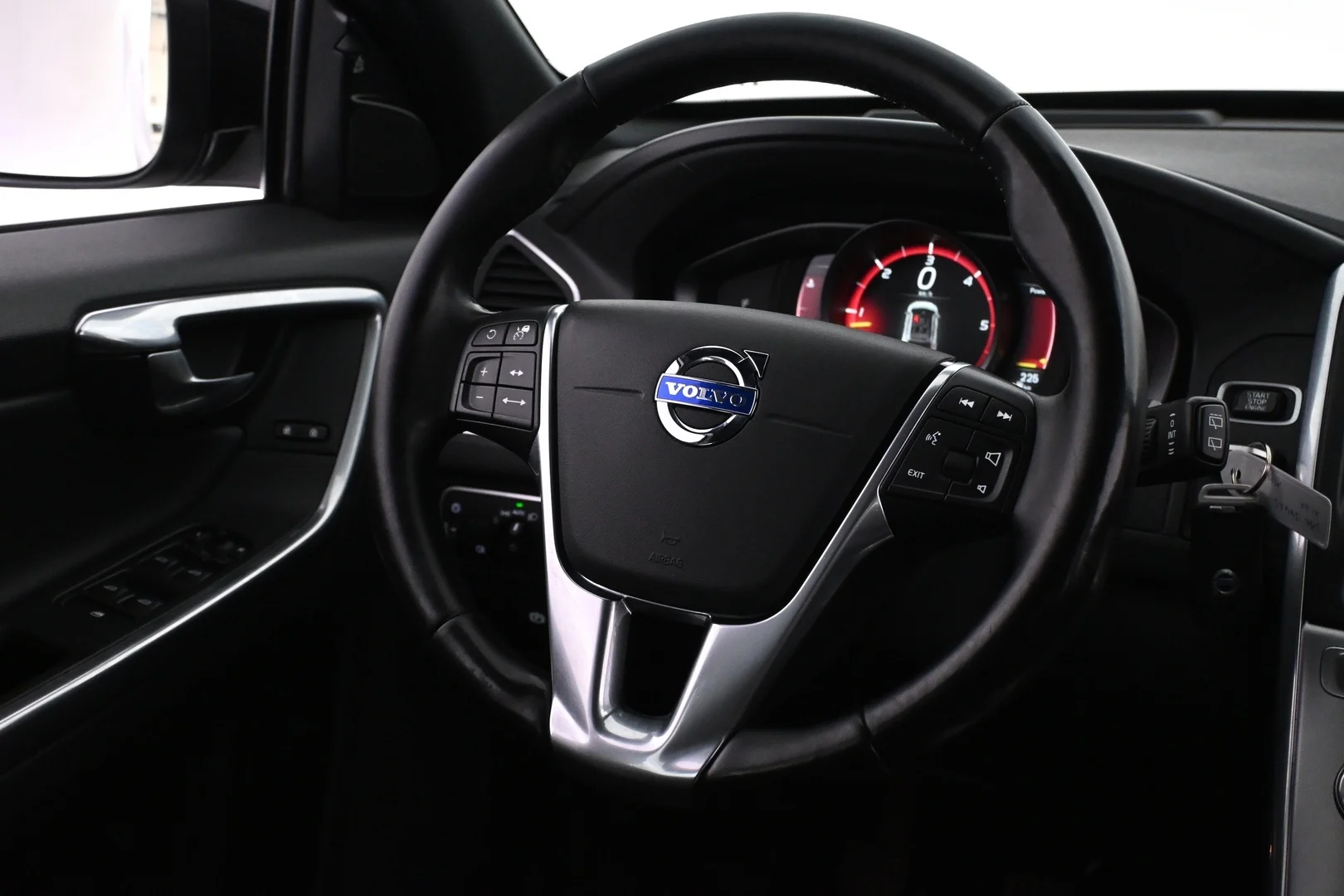 Car Image - xzMOEuMXunnUW5fe3TDGH