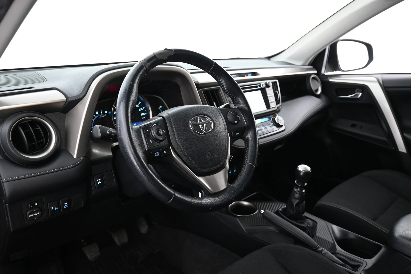 Car Image - 3ibbKWHu1OeqpMvZYGlBHr