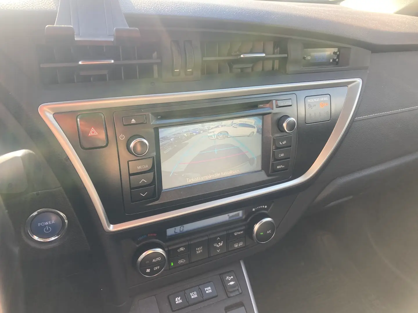 Car Image - 3uMxJpjN0FCWTuqNWLnBJt