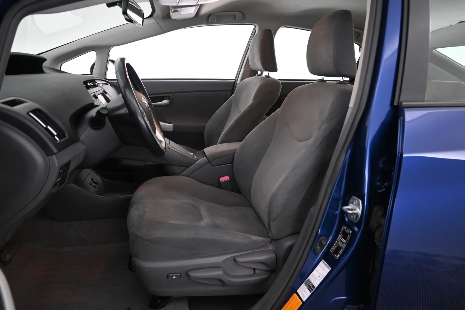 Car Image - 6bFmOXT0JdrAC1z85hnRrL