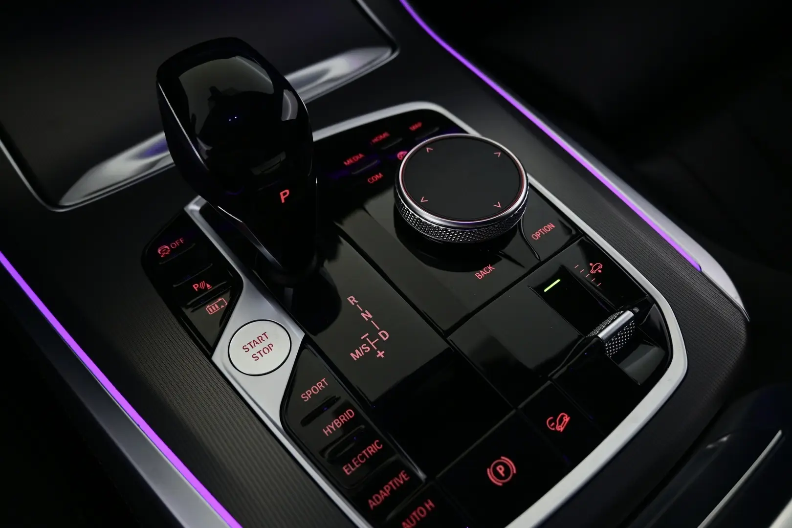 Car Image - HOMrbvUO5qV8kCXcWz31e